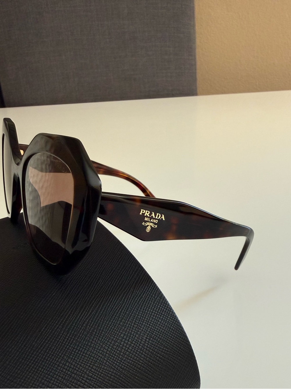 NEW , authentic prada women’s PR16WS  53mm sunglasses